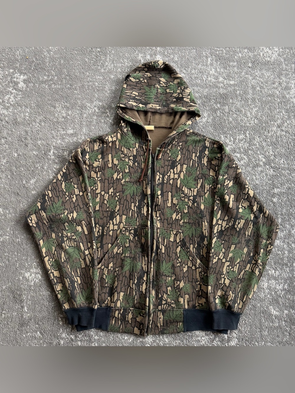 Vintage 90s Men’s ACE Sportswear Green & Brown Camo Zip Up Hoodie